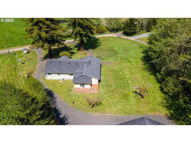 233 JOHANNESON CREEK Rd, Reedsport, OR 97467