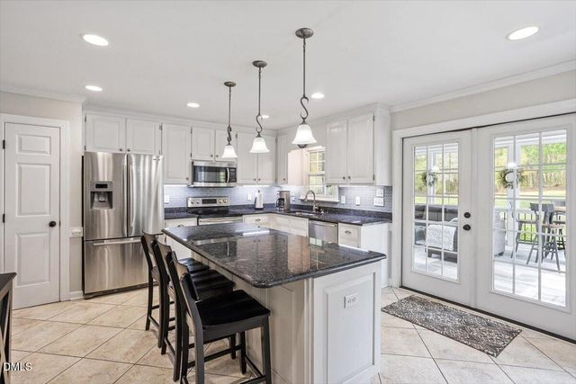 1708 Colston Crossing, Zebulon, NC 27597