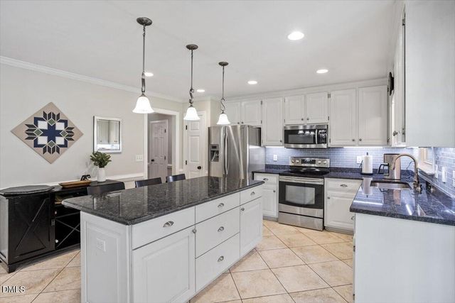 1708 Colston Crossing, Zebulon, NC 27597