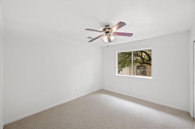 5212 Crystal Water DR, Austin, TX 78735