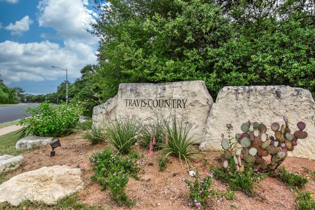 5212 Crystal Water DR, Austin, TX 78735