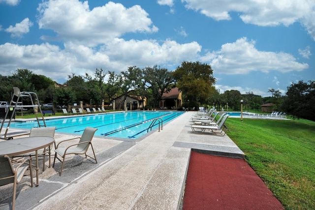 5212 Crystal Water DR, Austin, TX 78735