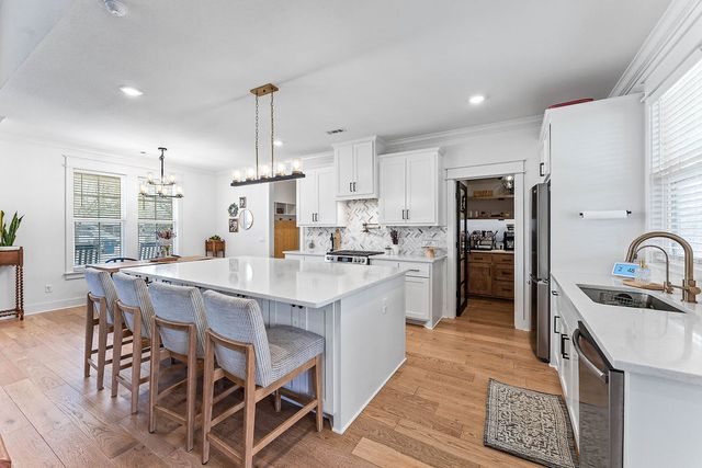 1 Burwell Drive, Bella Vista, AR 72714