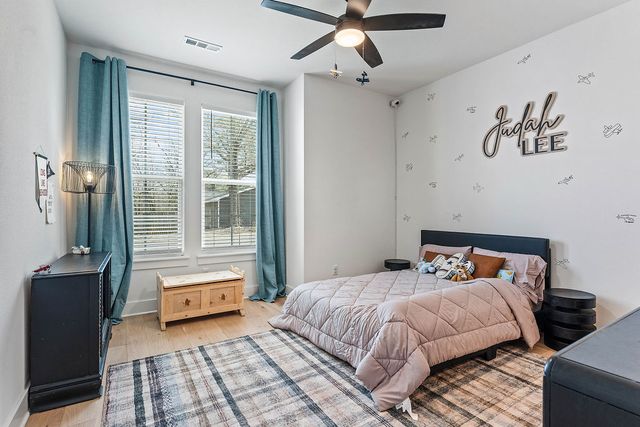 1 Burwell Drive, Bella Vista, AR 72714