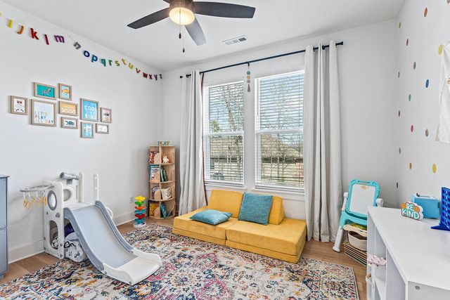 1 Burwell Drive, Bella Vista, AR 72714