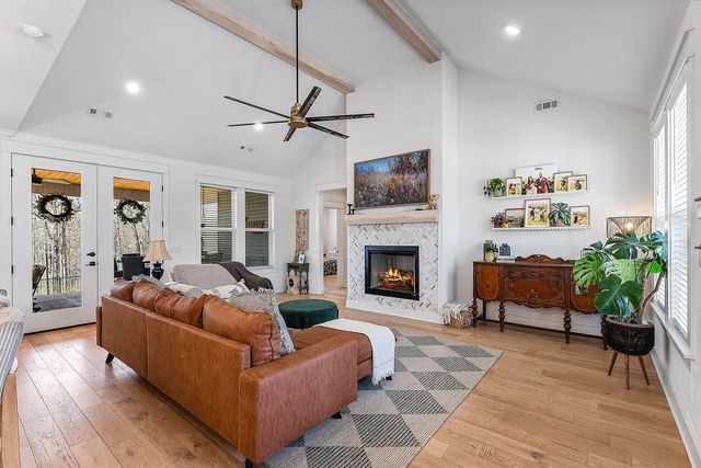 1 Burwell Drive, Bella Vista, AR 72714