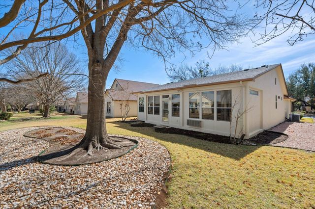 106 Running Water ST, Georgetown, TX 78633