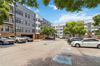 898 oak, Atlanta, GA 30310