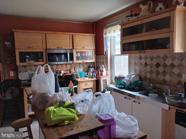 819 W ELM ST, Norristown, PA 19401