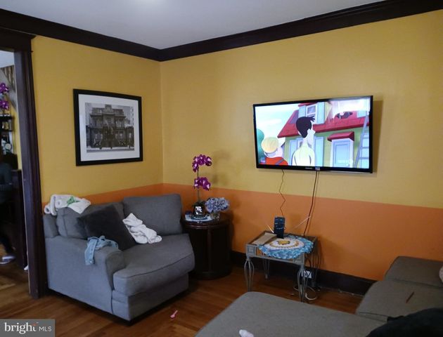 819 W ELM ST, Norristown, PA 19401
