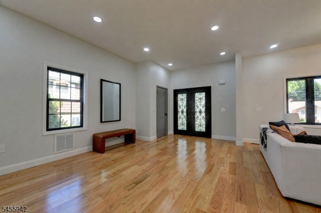 49 Longview Ave, Parsippany-troy Hills Twp., NJ 07034 — photo 5