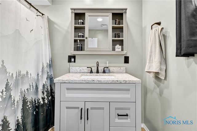 1073 Atlantic Avenue, Toledo, OH 43609