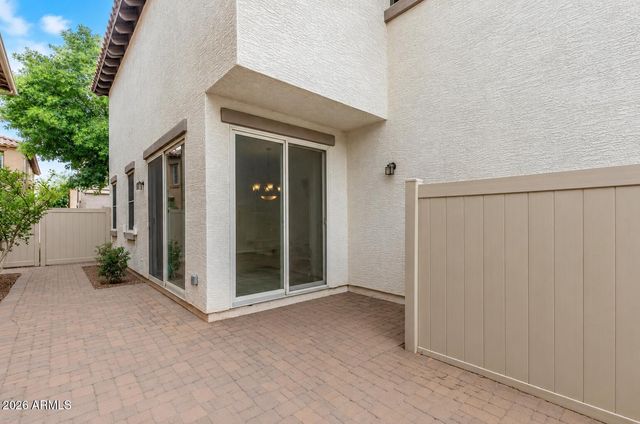 969 S Huish Drive, Gilbert, AZ 85296