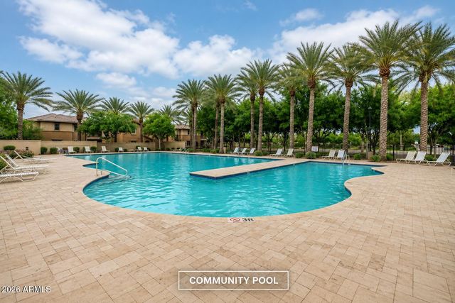 969 S Huish Drive, Gilbert, AZ 85296