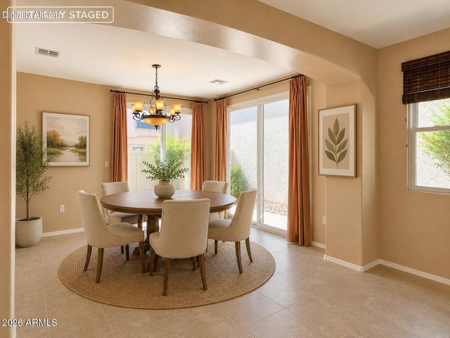 969 S Huish Drive, Gilbert, AZ 85296