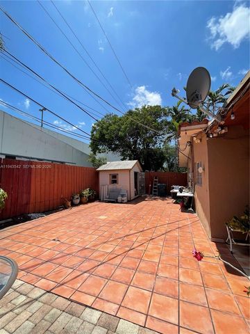 3270 SW 7th St, Miami, FL 33135