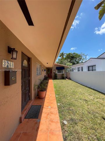 3270 SW 7th St, Miami, FL 33135