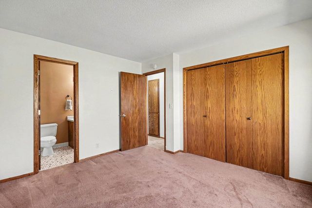 1608 106th Avenue NW, Coon Rapids, MN 55433