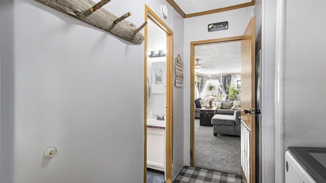 1376 Fern Lane, Wisconsin Dells, WI 53965