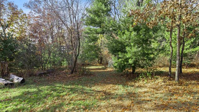 1376 Fern Lane, Wisconsin Dells, WI 53965