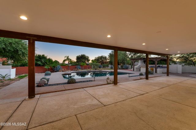 1791 W Butterfly Bush Place, Oro Valley, AZ 85737