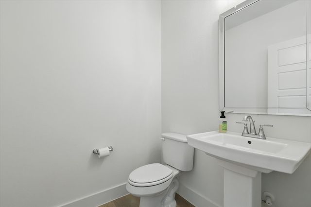 1741 W Cantey Street, Fort Worth, TX 76110