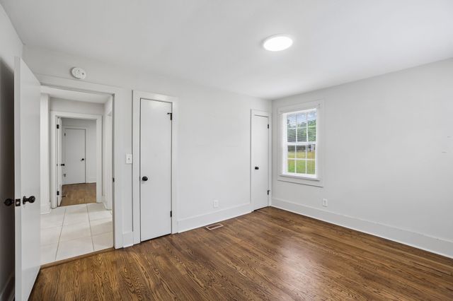 810 W Lincoln St, Tullahoma, TN 37388