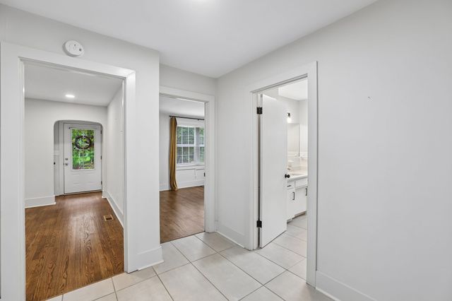 810 W Lincoln St, Tullahoma, TN 37388