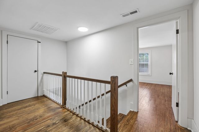 810 W Lincoln St, Tullahoma, TN 37388