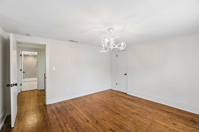 810 W Lincoln St, Tullahoma, TN 37388