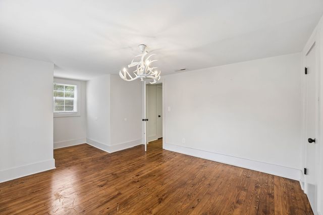 810 W Lincoln St, Tullahoma, TN 37388