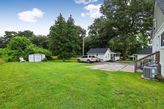810 W Lincoln St, Tullahoma, TN 37388