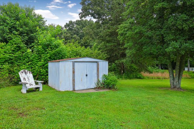 810 W Lincoln St, Tullahoma, TN 37388