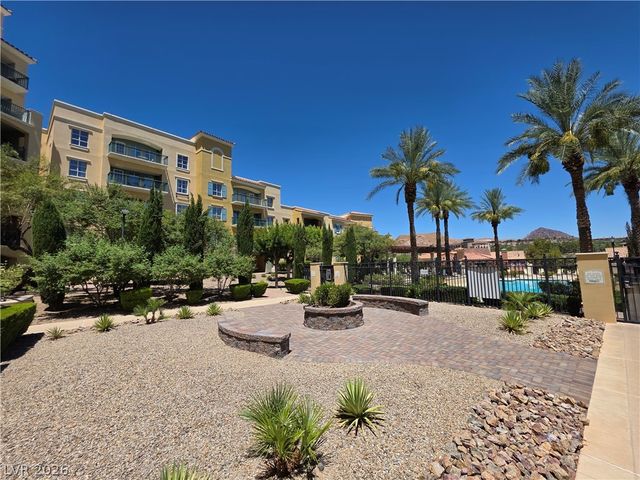 30 Strada Di Villaggio 631, Henderson, NV 89011