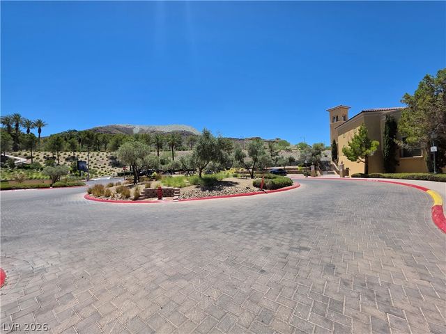 30 Strada Di Villaggio 631, Henderson, NV 89011