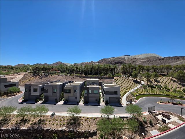 30 Strada Di Villaggio 631, Henderson, NV 89011