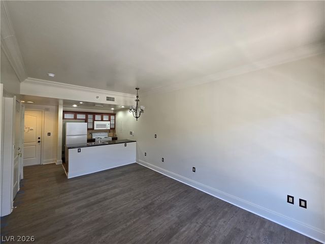 30 Strada Di Villaggio 631, Henderson, NV 89011