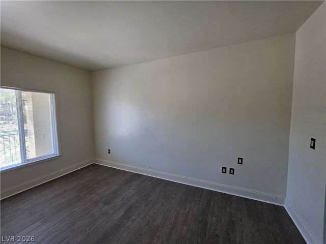 30 Strada Di Villaggio 631, Henderson, NV 89011