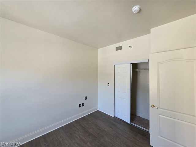 30 Strada Di Villaggio 631, Henderson, NV 89011