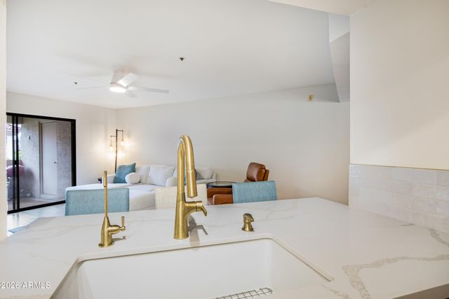 5104 N 32ND Street 444, Phoenix, AZ 85018