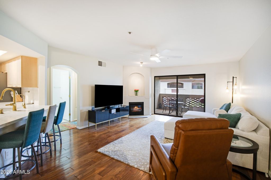 5104 N 32ND Street 444, Phoenix, AZ 85018 — photo 2