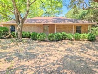 141 County Road 1545, Crockett, TX 75835