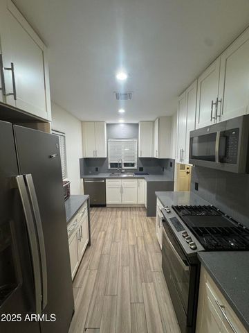 926 W Moreland Street, Phoenix, AZ 85007