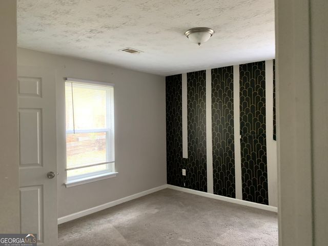 1147 Dunivin Drive, Jonesboro, GA 30238