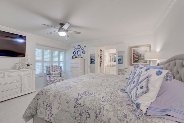 2558 Monaco Terrace, Palm Beach Gardens, FL 33410