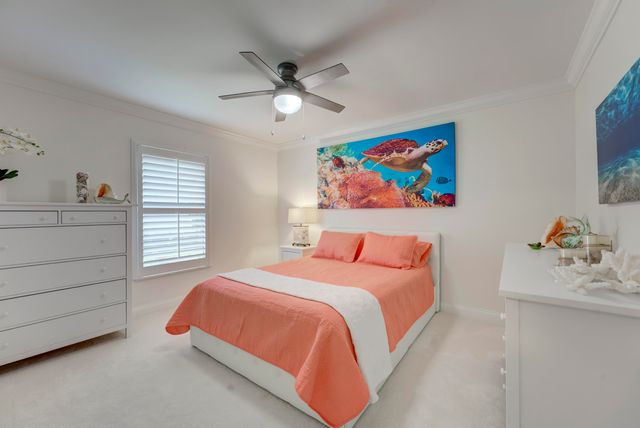 2558 Monaco Terrace, Palm Beach Gardens, FL 33410