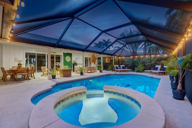 2558 Monaco Terrace, Palm Beach Gardens, FL 33410