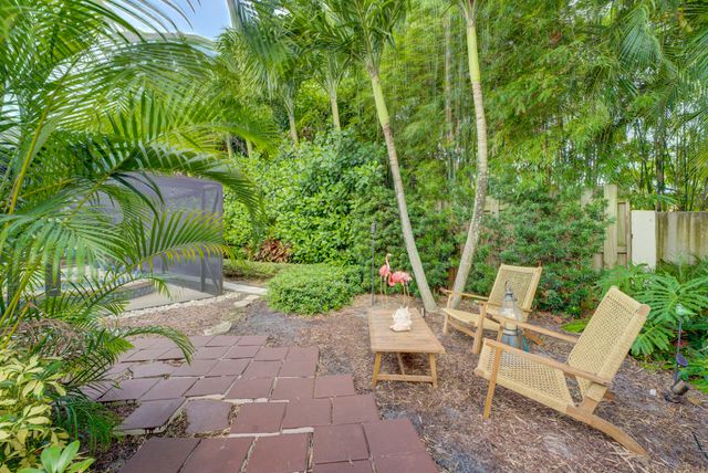 2558 Monaco Terrace, Palm Beach Gardens, FL 33410