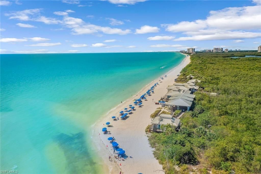 5817 Glencove DR 402, NAPLES, FL 34108 — exterior