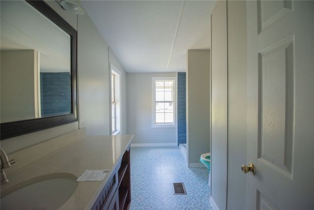 190 Forest Lake Drive, Folkston, GA 31537